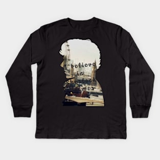 Sherlock Holmes · BBC tv show sherlock - Belivene in Sherlock Kids Long Sleeve T-Shirt